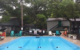 Captain'S Cove Motel